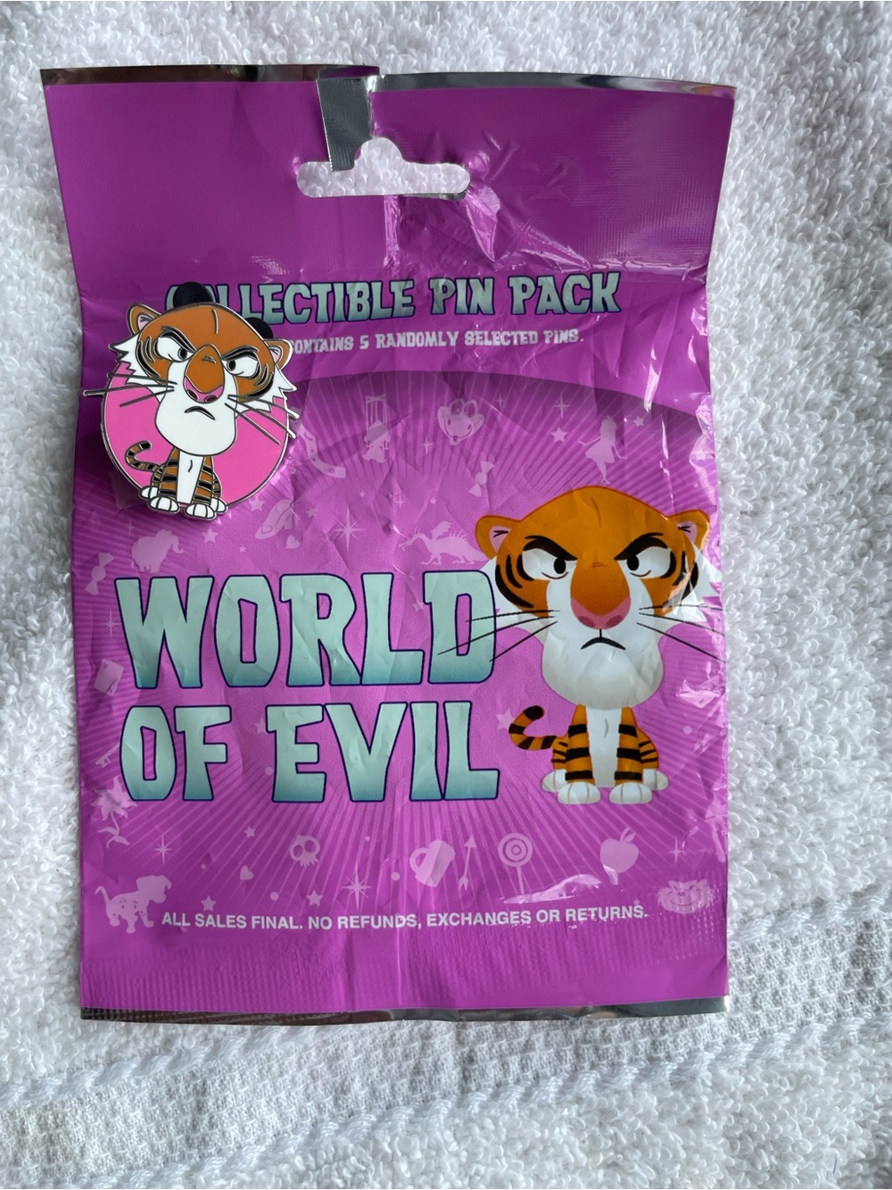 Disney World of Evil Villains Mystery Pack Jerrod Maruyama “Shere Khan” Pin
